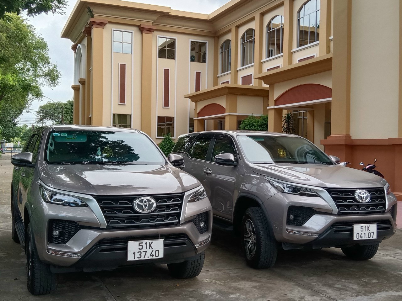 Nhà Xe Nguyễn Hùng Đưa Đón Khách Đi Bệnh Viện Lớn Sài Gòn - 0938363838