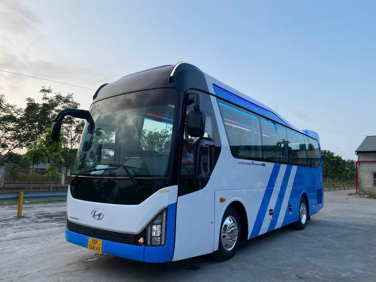 Nhà Xe Nguyễn Hùng - Chuyên Cho Thuê Xe Du Lịch Đi Vũng Tàu Giá Rẻ, Uy Tín
